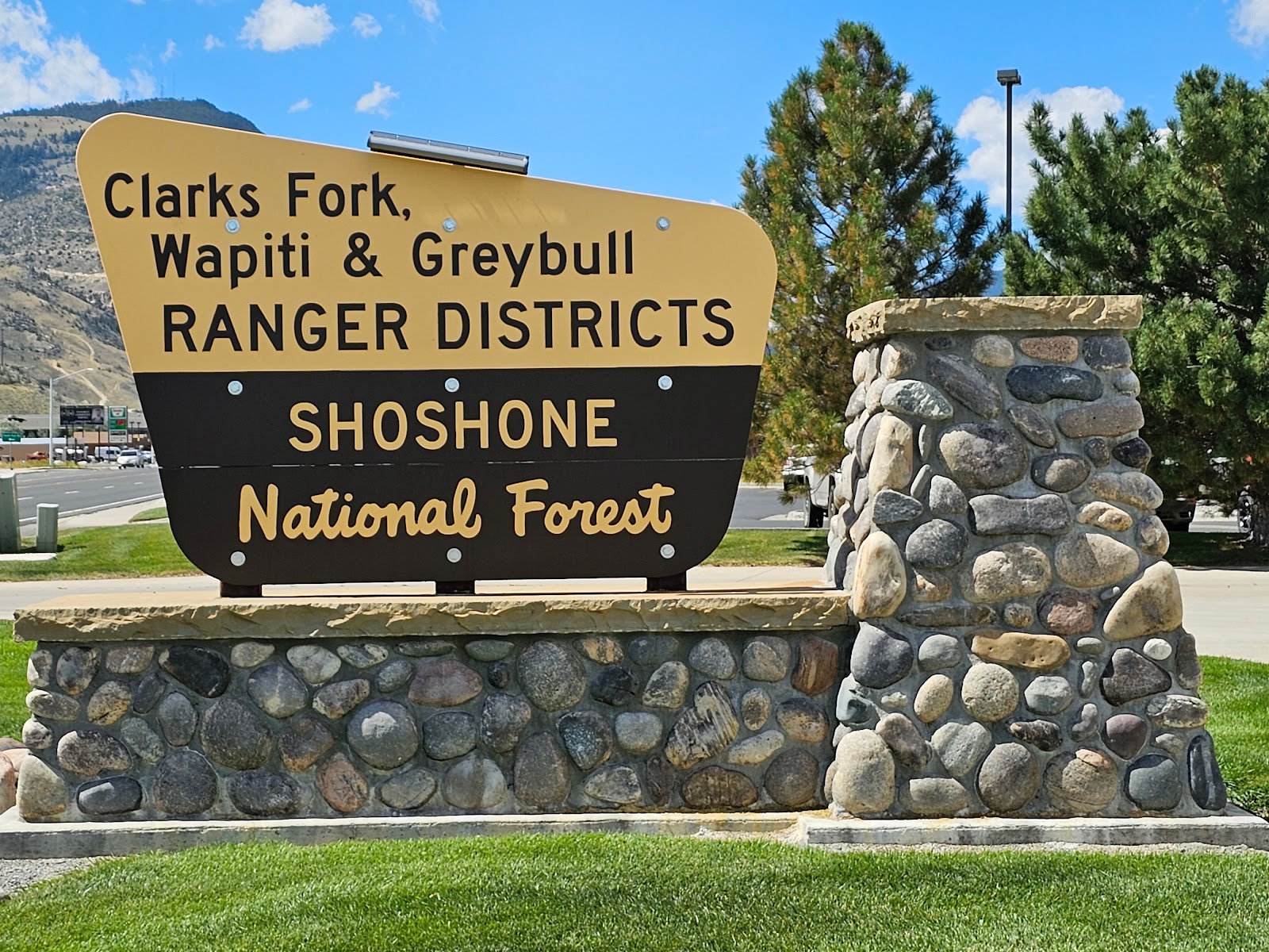 Lake Creek Campground