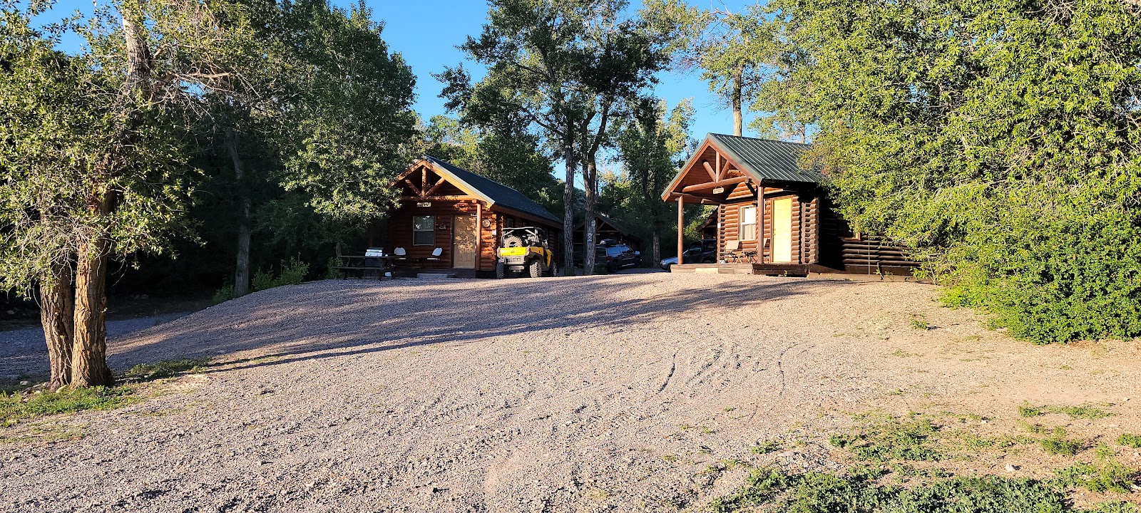 Connie and Gregs Pine Creek Cabins