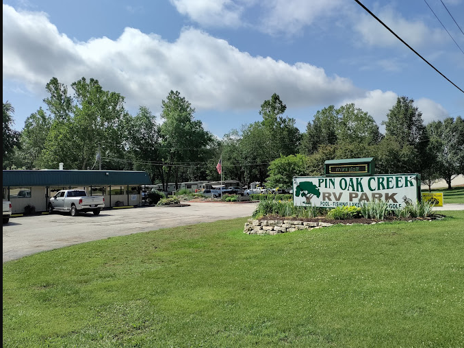 PIN OAK CREEK RV PARK