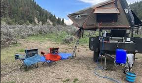 Love’s RV Hookup – Parachute