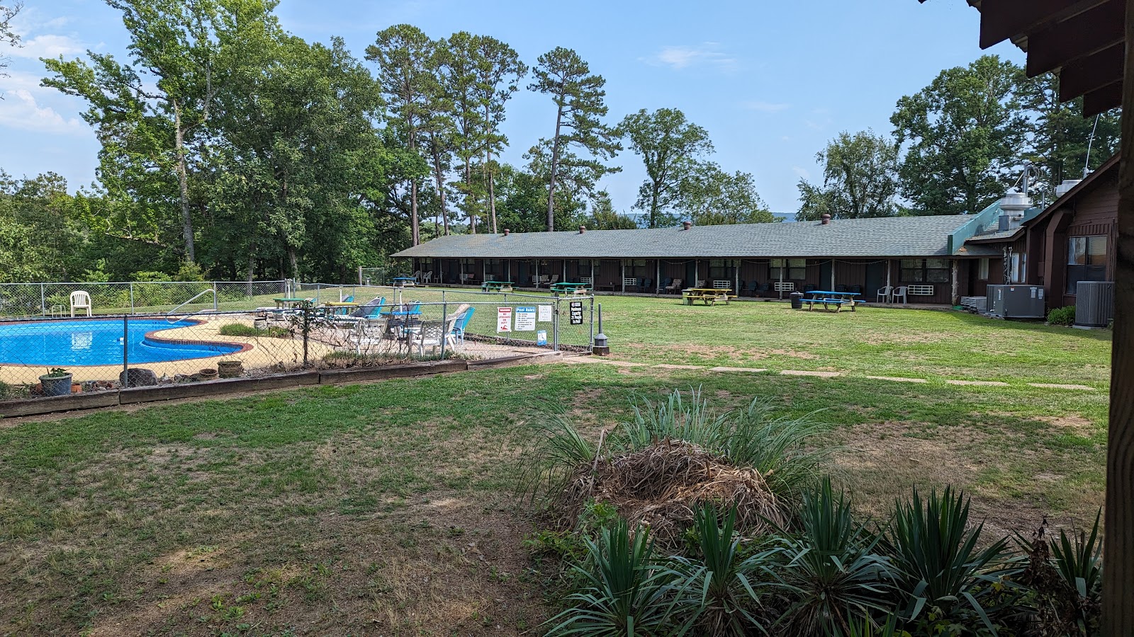 Lake Ouachita Shores Resort & Marina