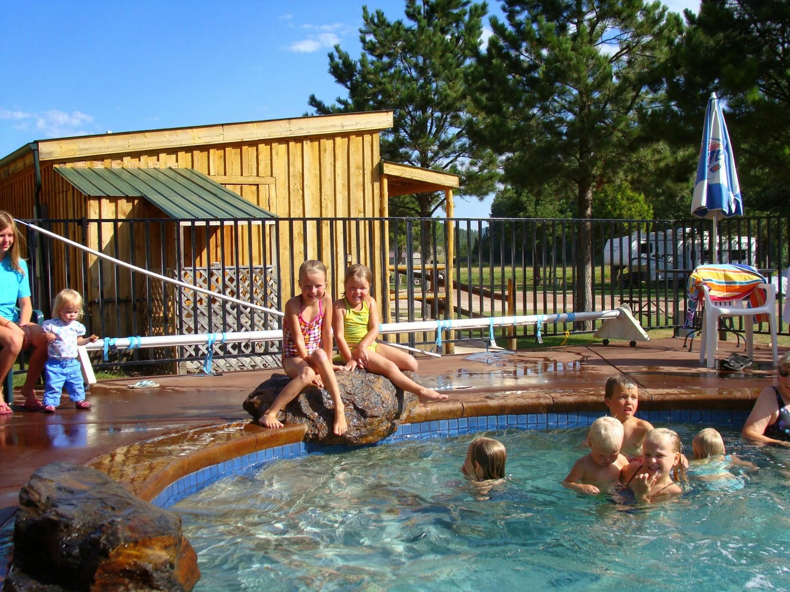 Larsson’s Crooked Creek RV Resort