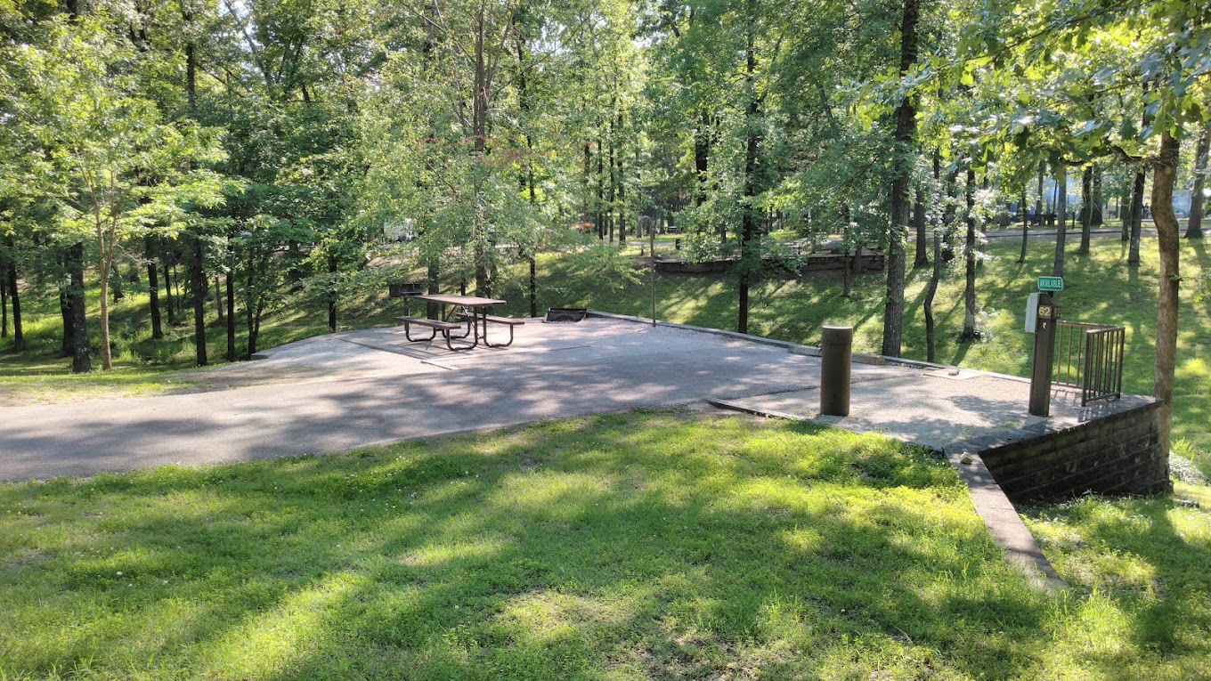 Lake Charles State Park