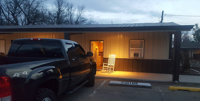 Pecan Creek Lodge & RV Park