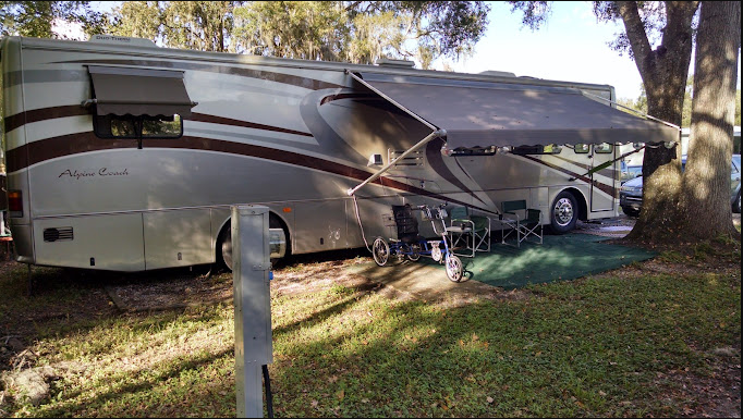 Lakeside 55+ Mobile Manor