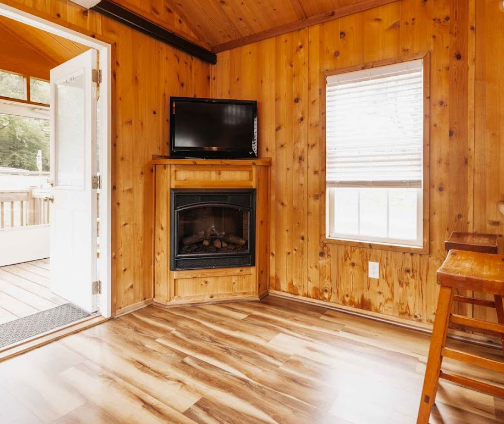 Jellystone Park At Natural Bridge