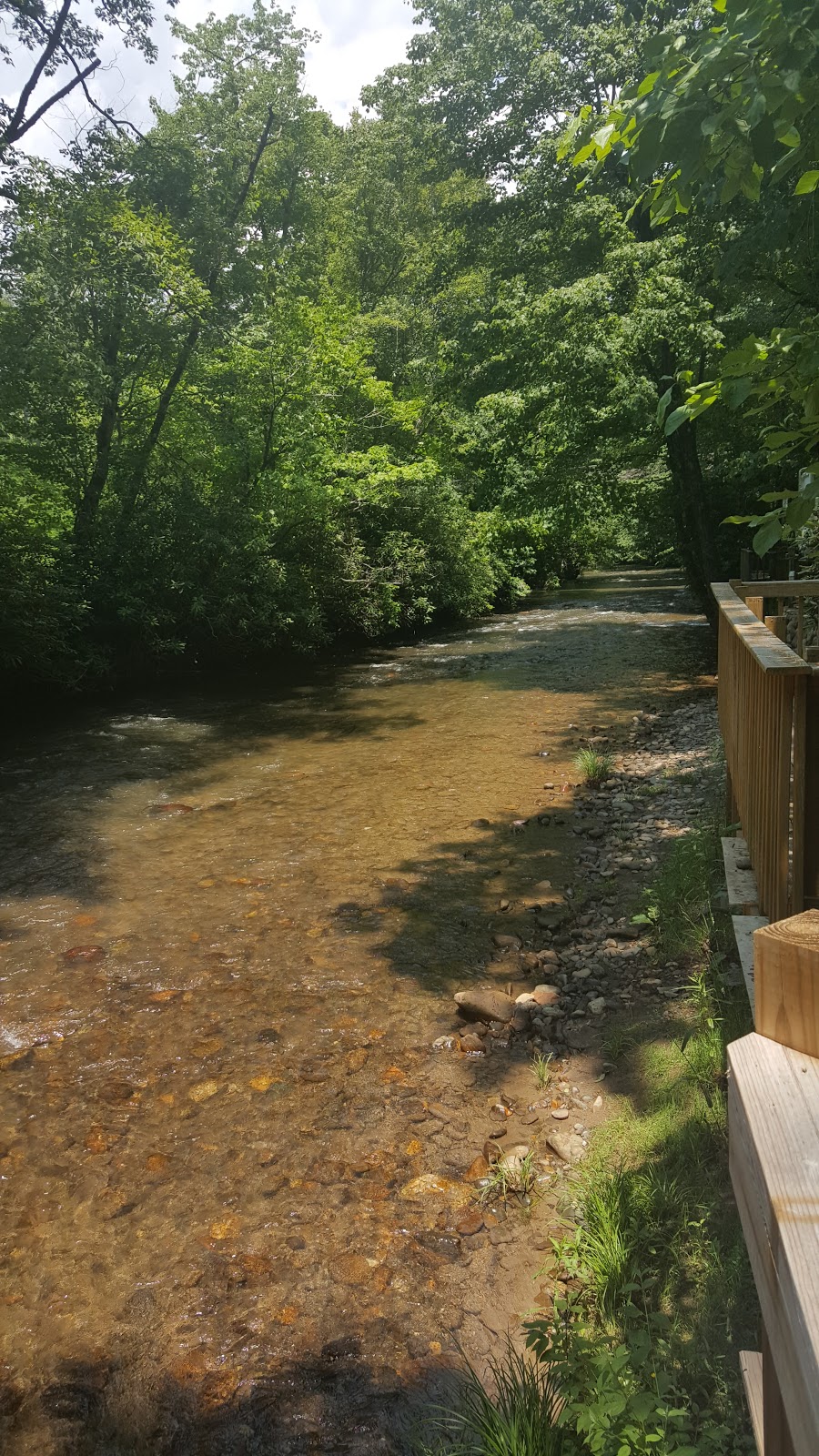 Riverside Motel & Campground