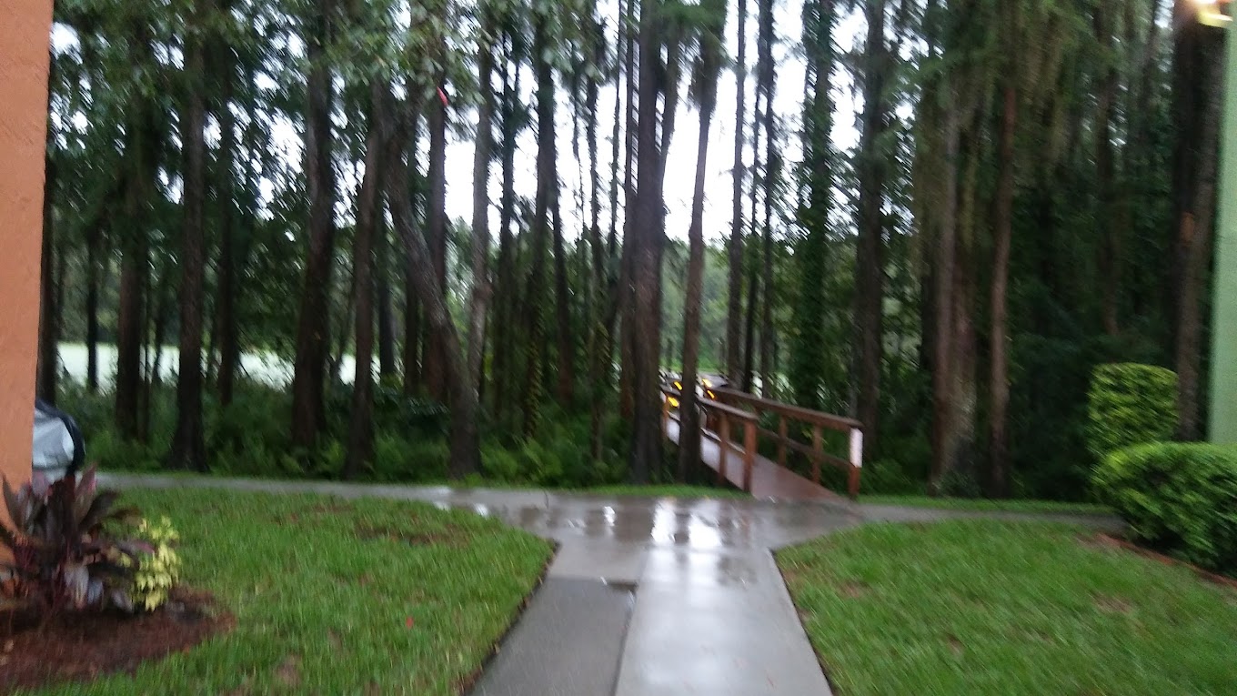 Paradise Lakes Resort