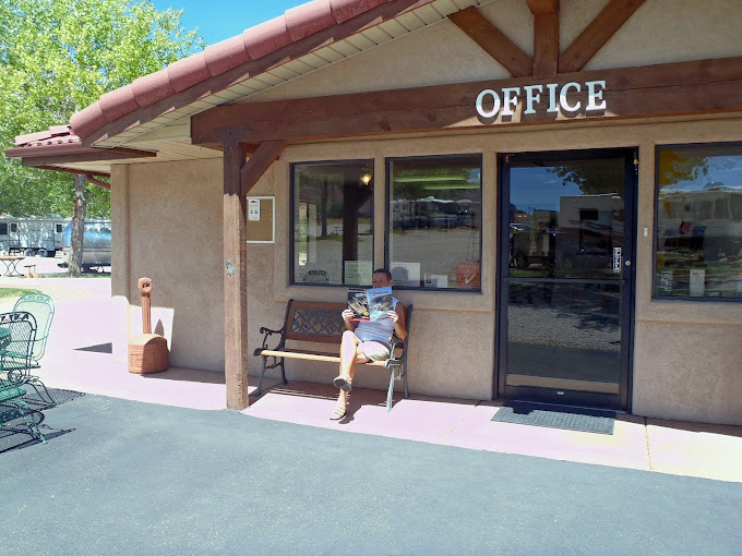 Spanish Trail RV Park & Campground