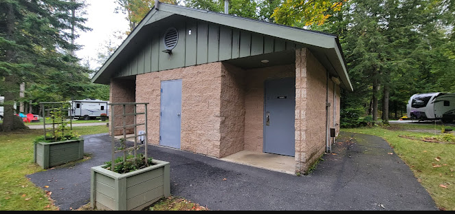 Lazy Lions Campground