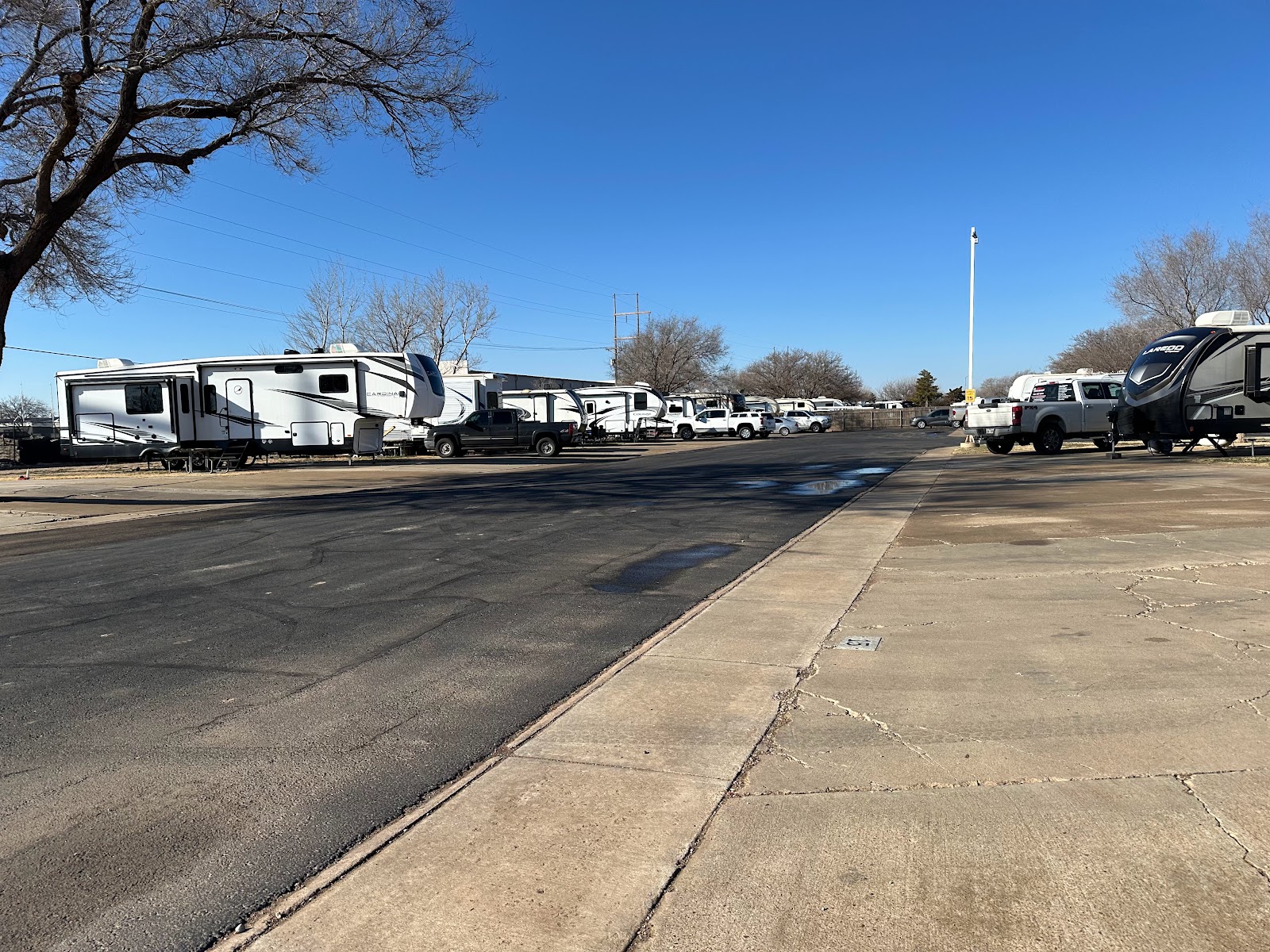 Loop Two Eight-nine RV Park