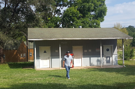 Caplinger Mills River Front Resort