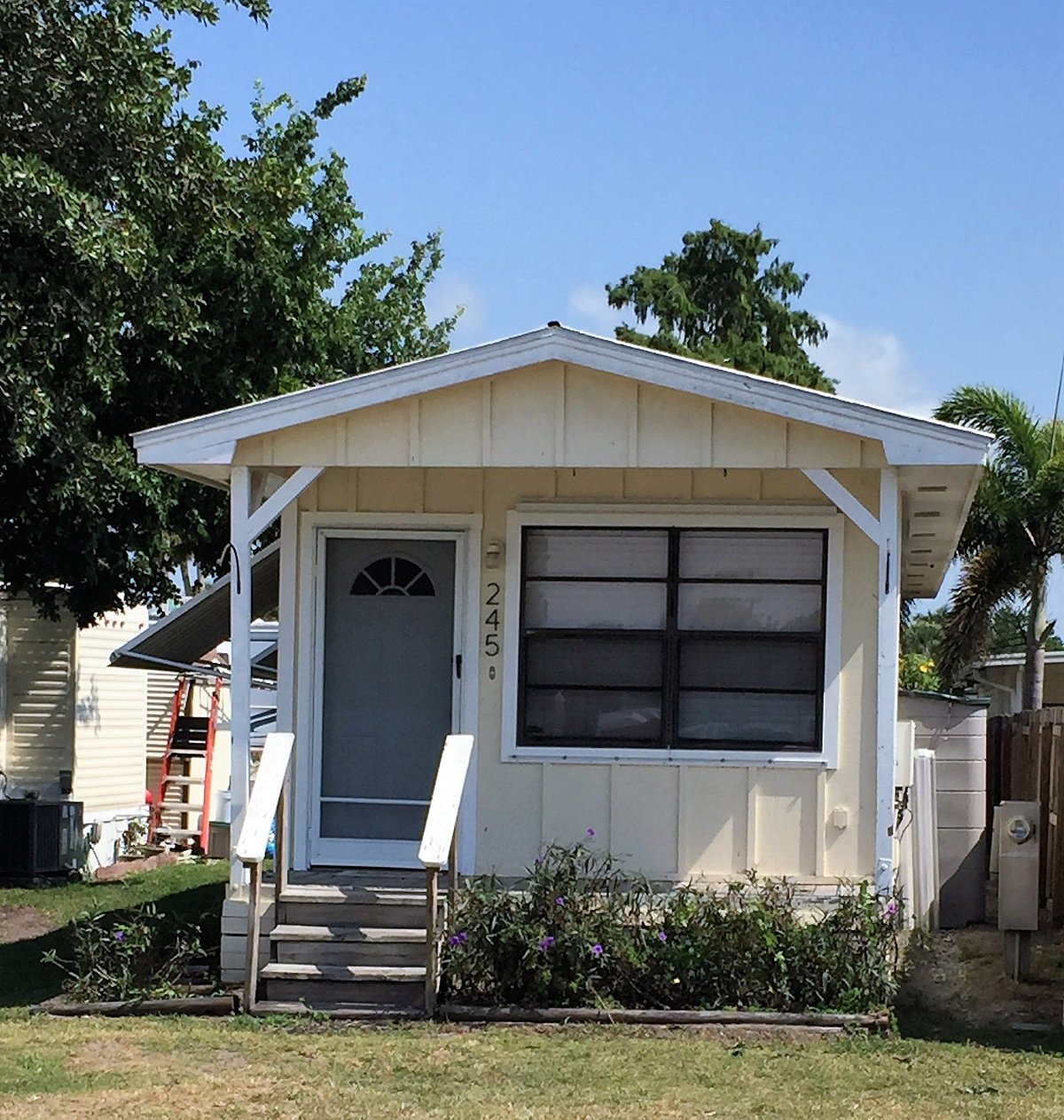 Zachary Taylor Waterfront RV Resort