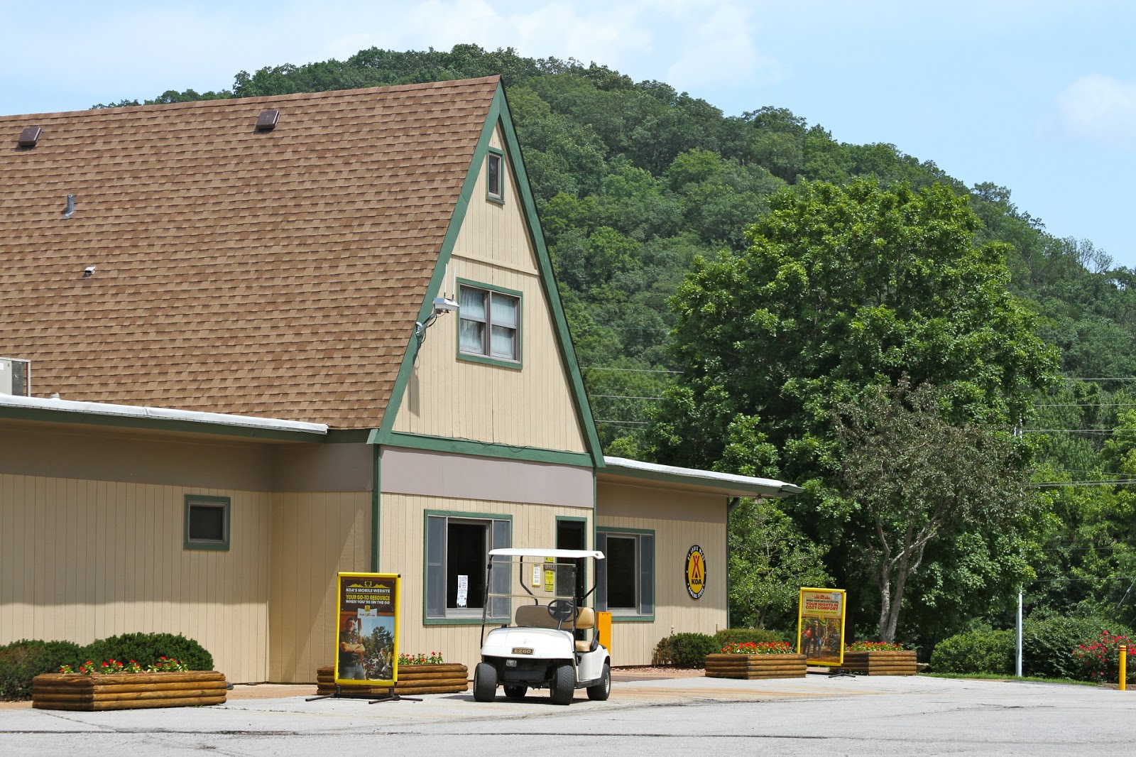 St. Louis West/Historic Route 66 KOA Campground & Cabins
