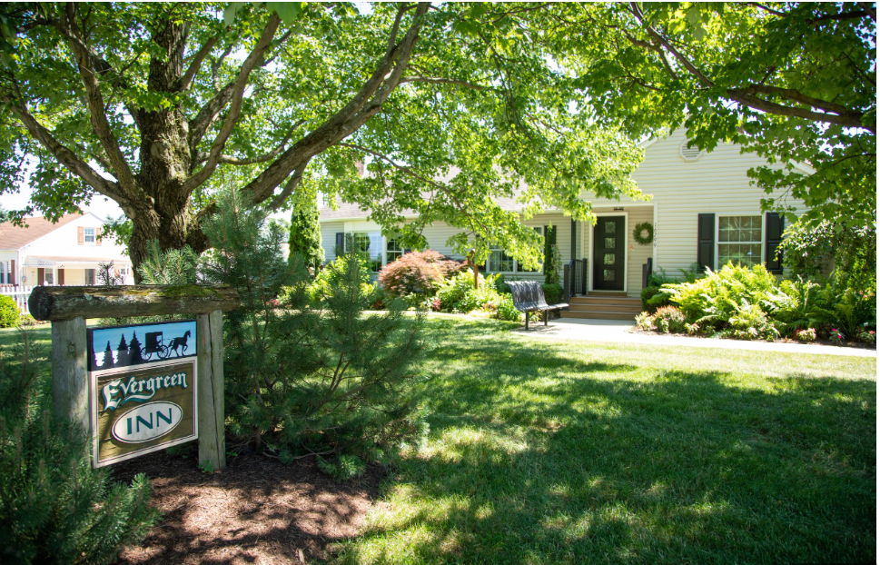 Evergreen Inn & RV Park