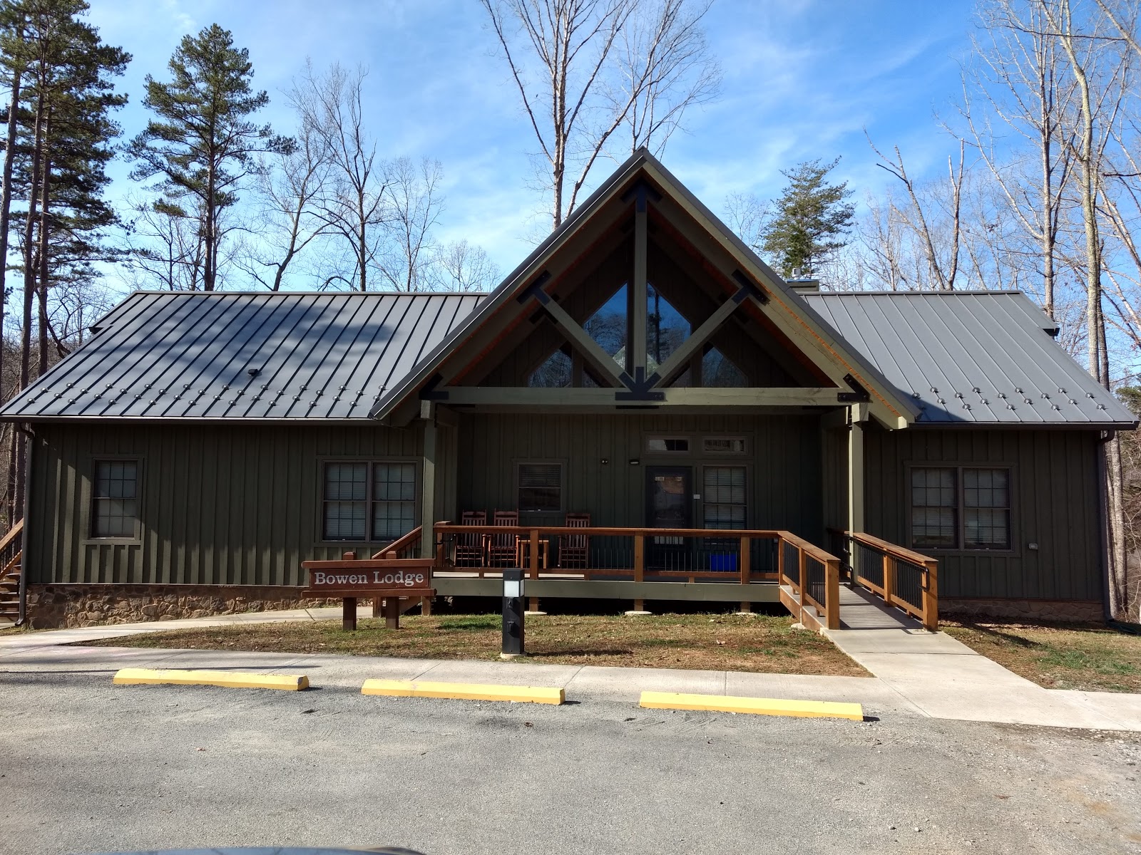 Twin Lakes State Park