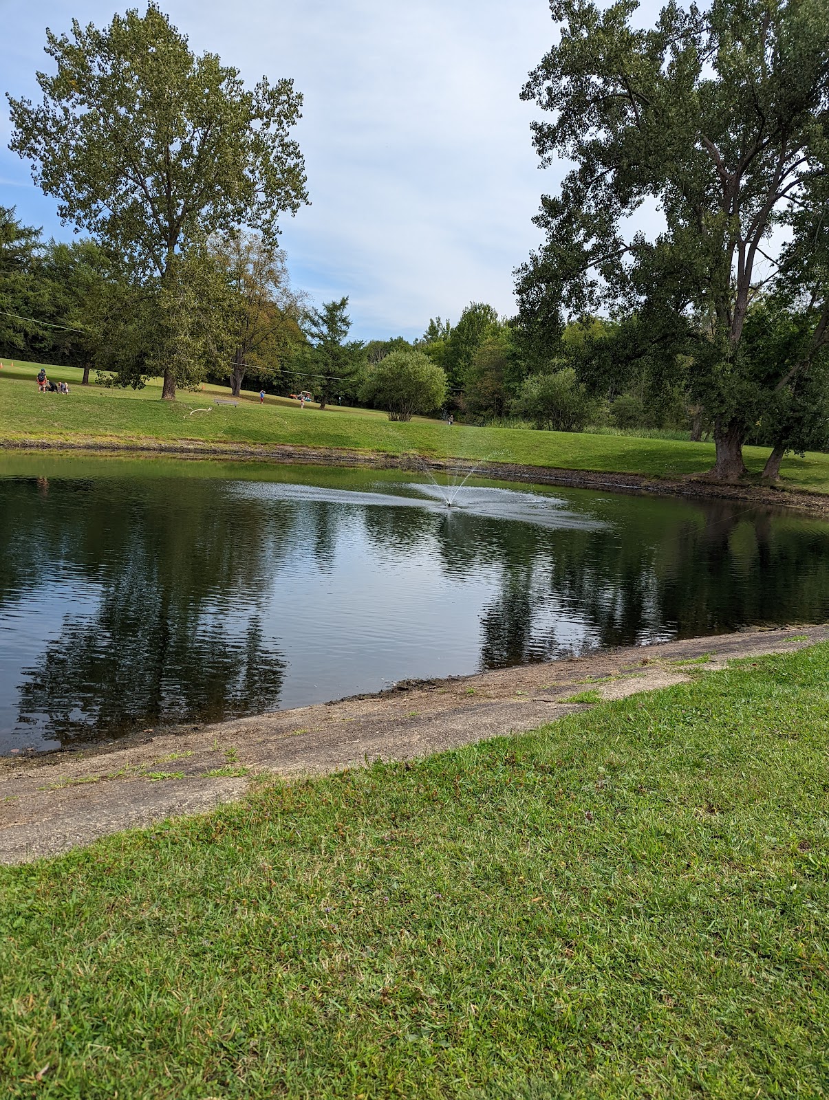 Holiday Hill Campground