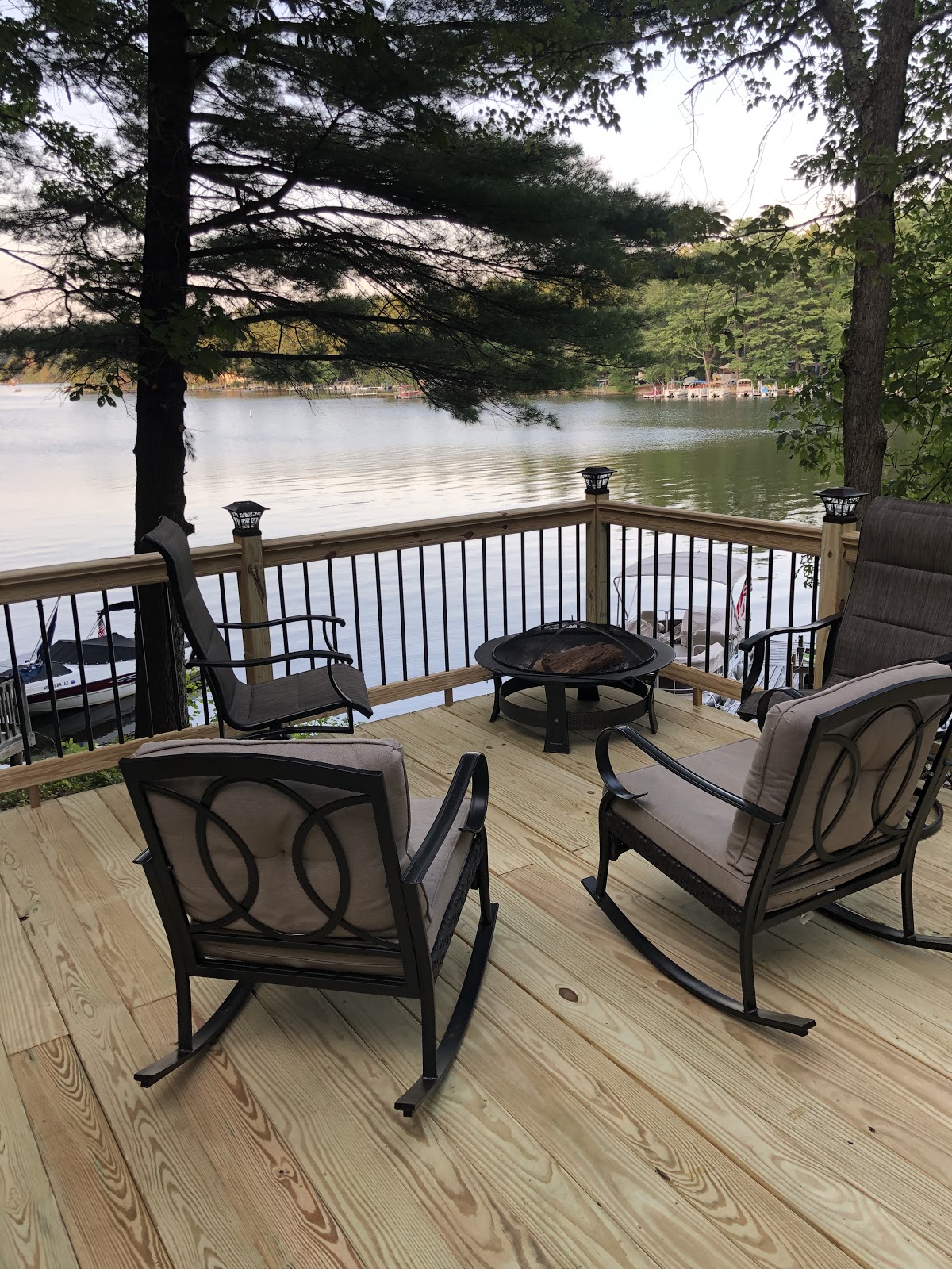 Lake Manchaug Camping