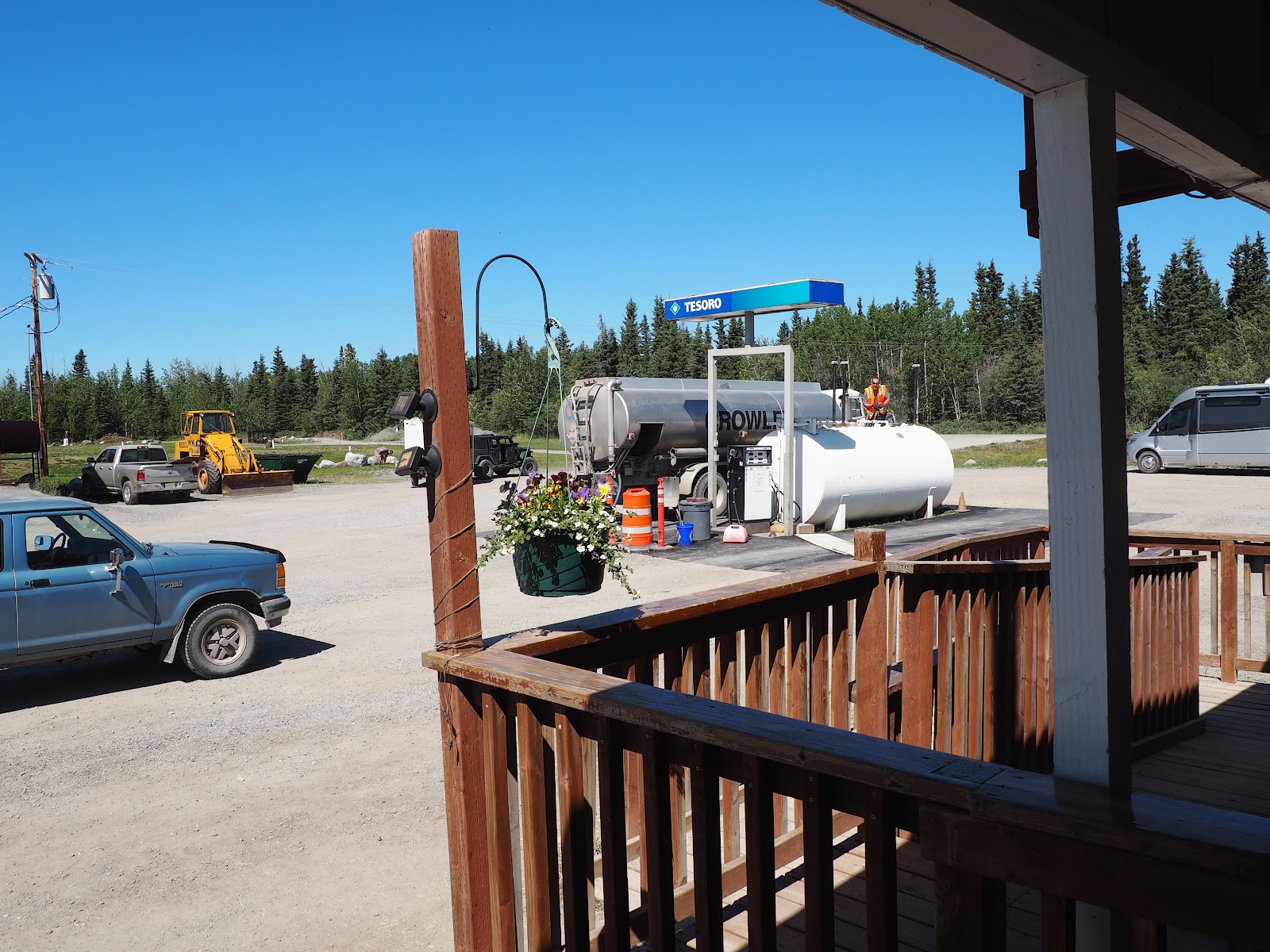 Kenny Lake Mercantile & RV Park