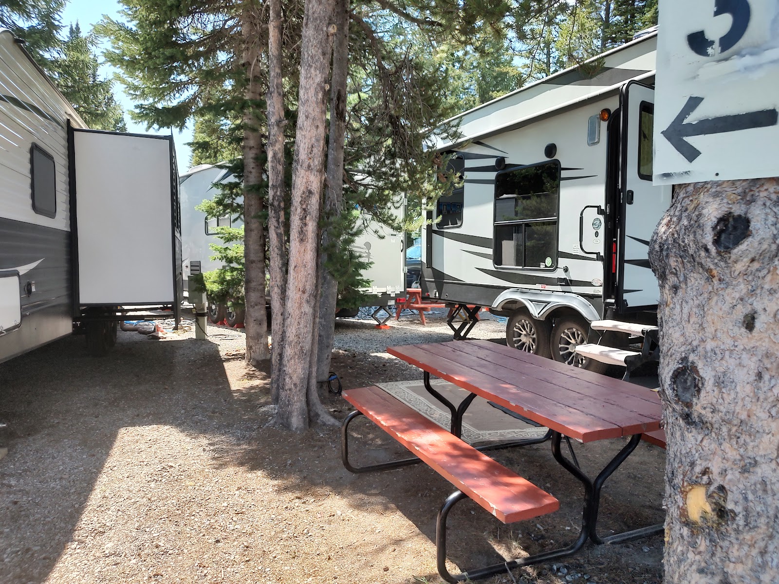 Wagon Wheel RV Cabin Campground