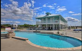 Bay Colony RV Resort and Mail Center