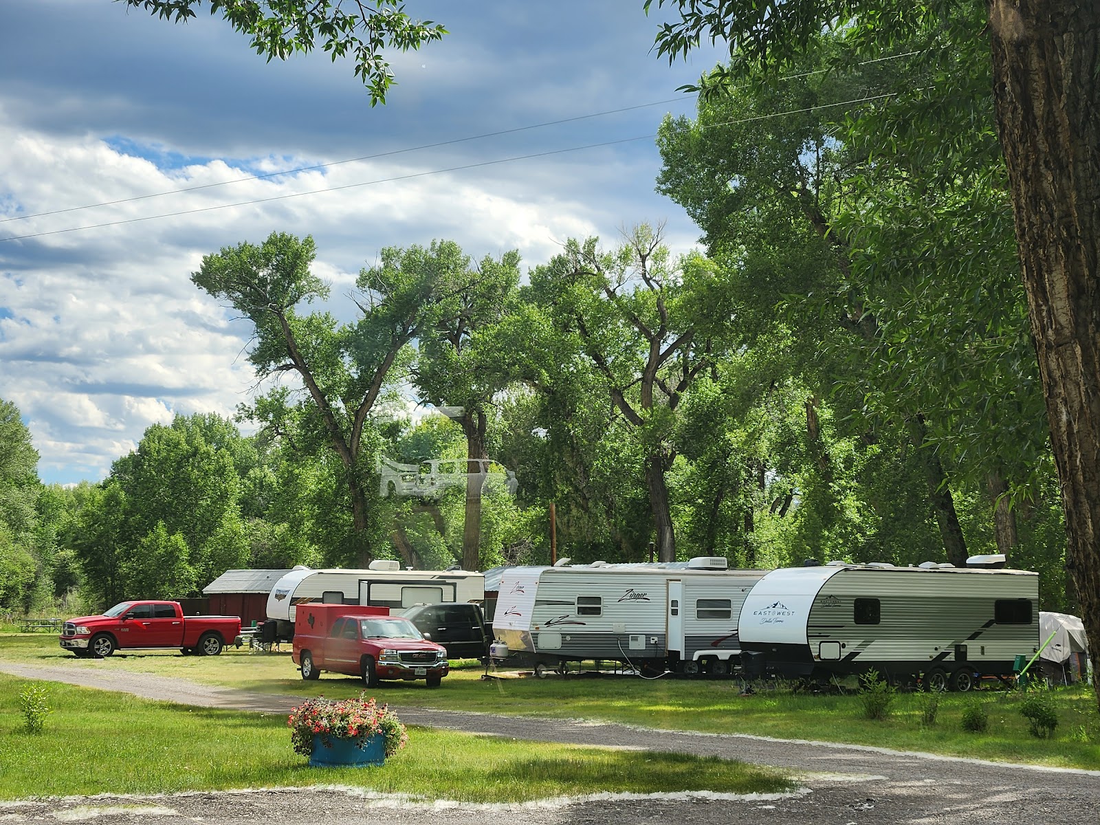 Twin Rivers Cabins and RV Park