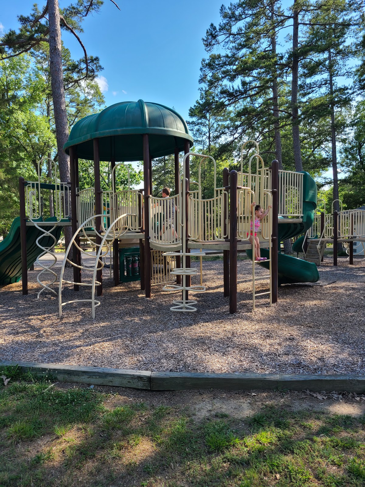 Twin Lakes State Park