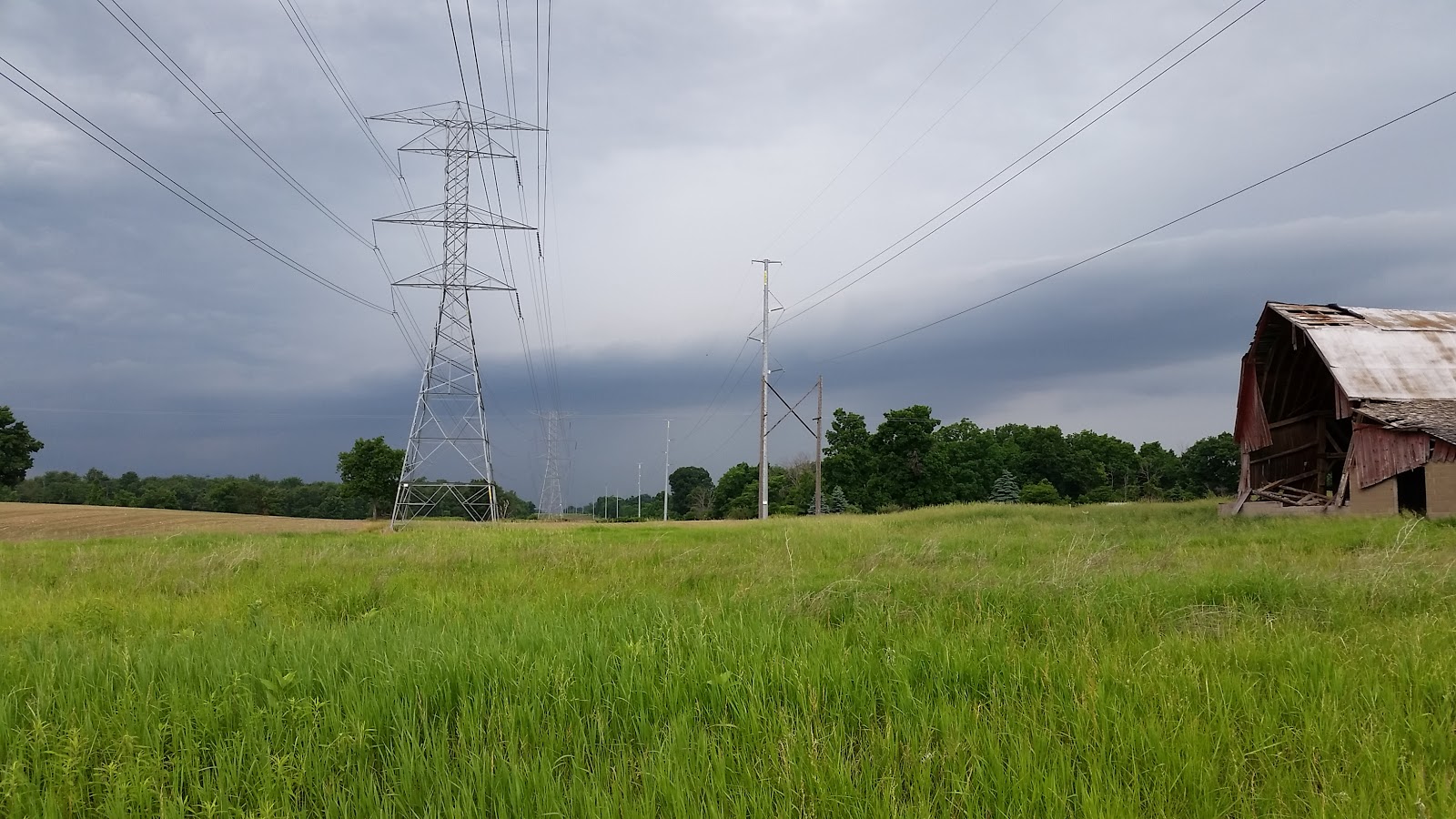 Whispering Oaks Resort