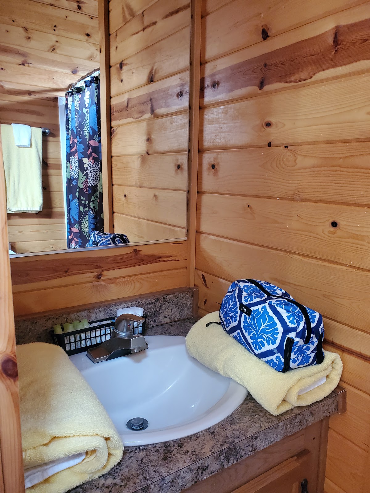 Walnut Hills Campground & RV Park