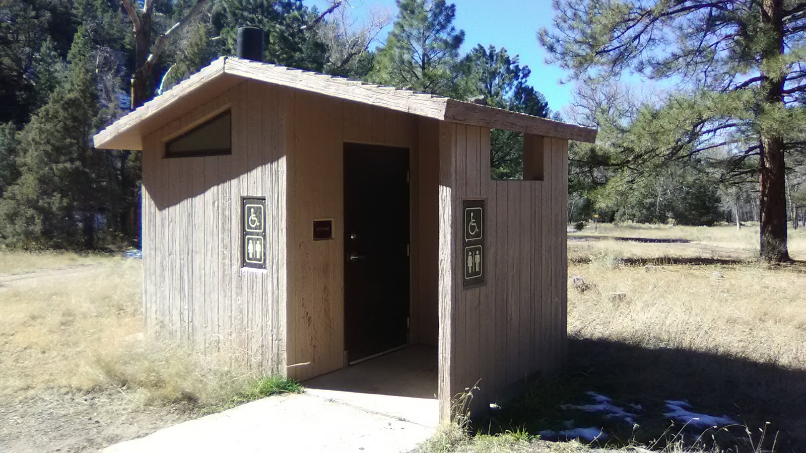 El Caso Throwdown Campground