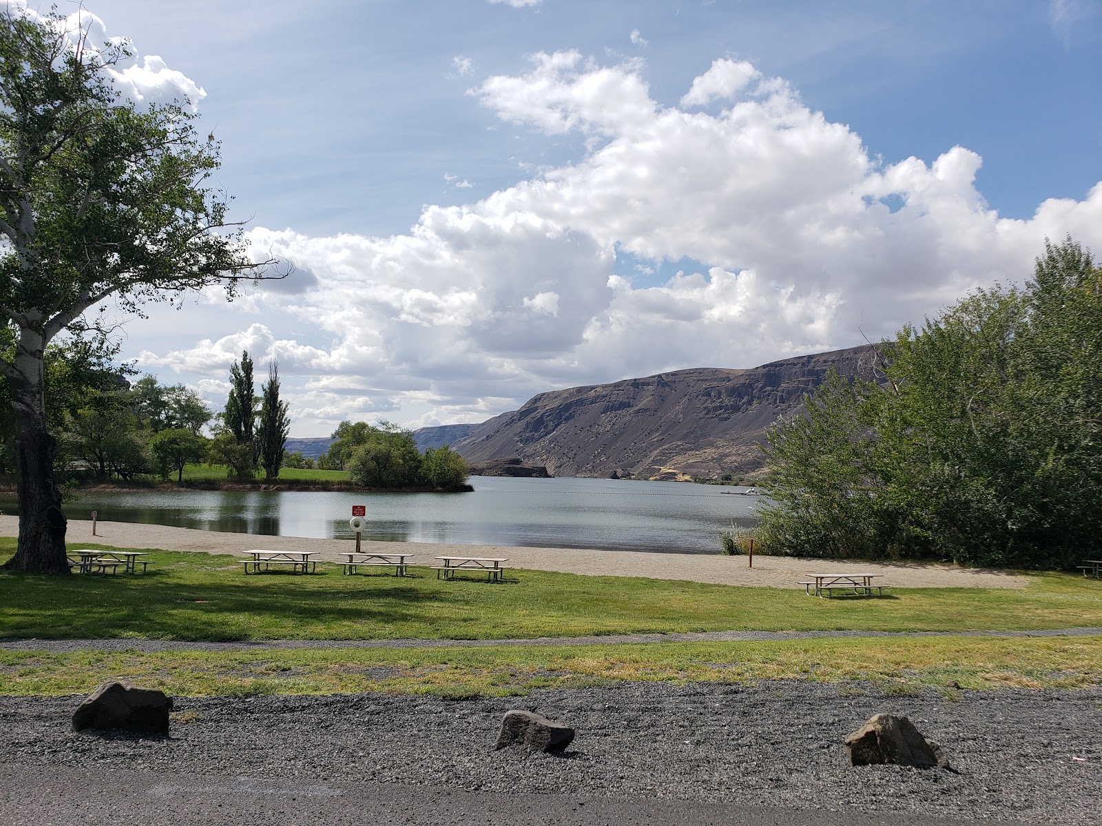 Sun Lakes State Park campground