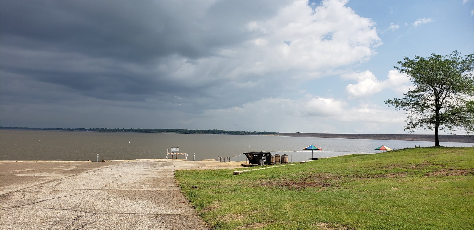 Langley Point - Kanopolis State Park