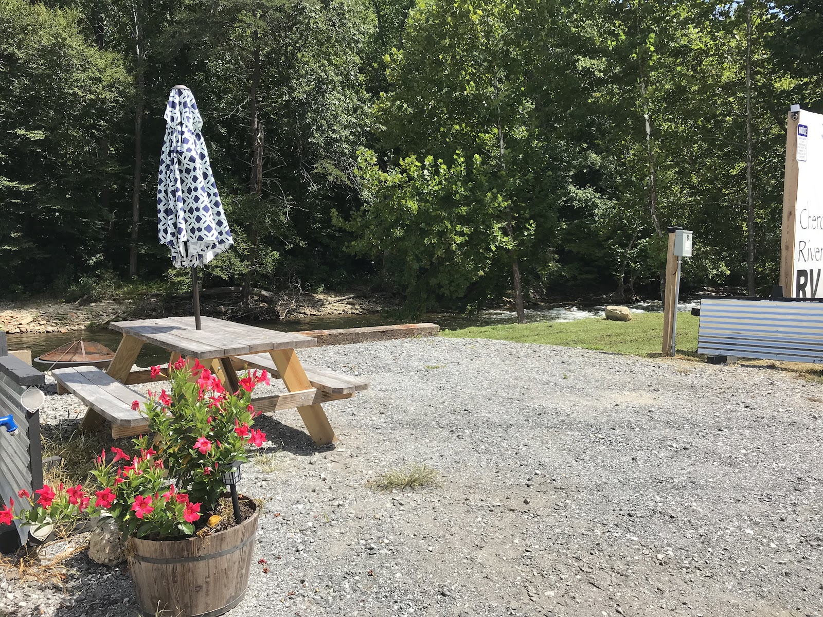 Cherokee Riverfront RV Park