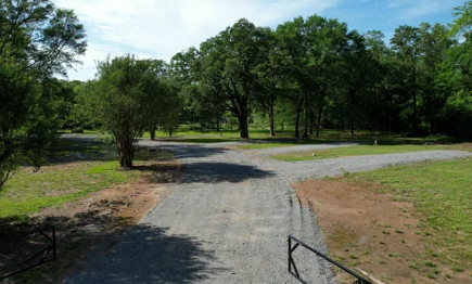 La 425 North RV Park