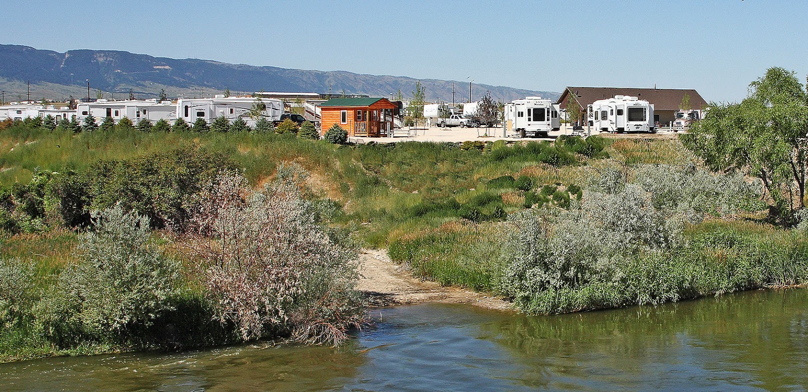 Rivers Edge RV and Cabins Resort