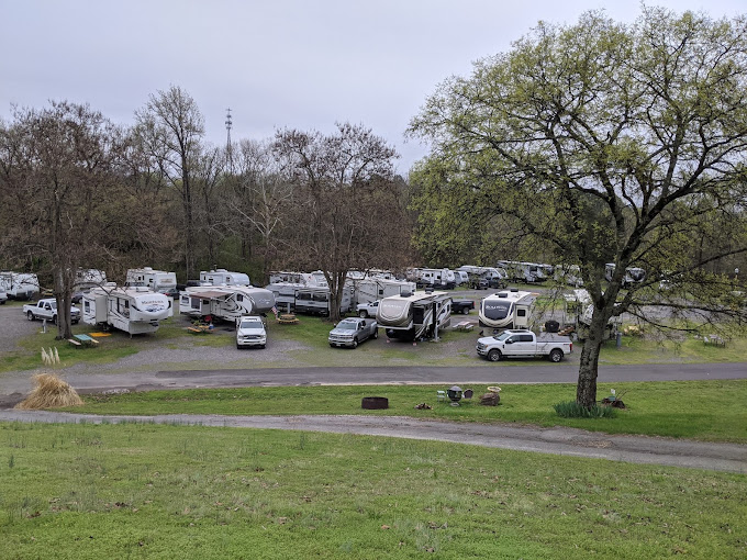 J & J RV Park