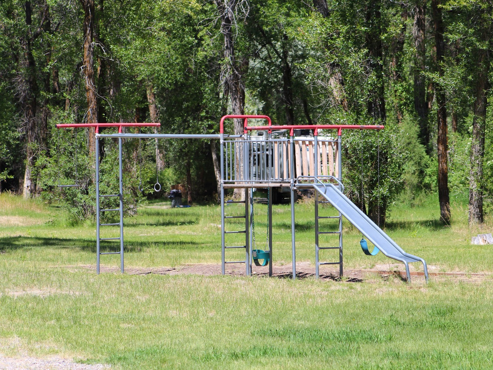 Twin Bridges Campground