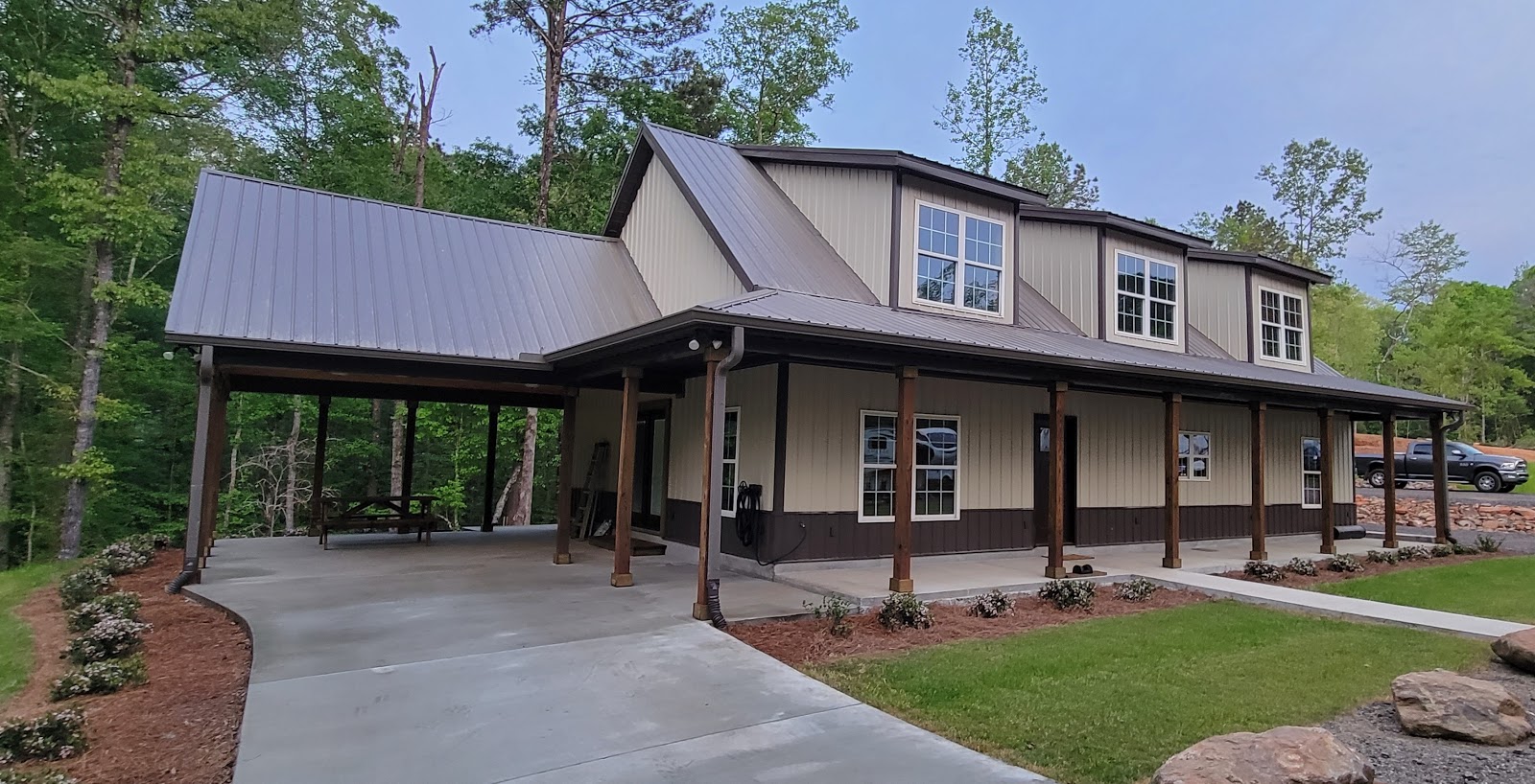 Halawaka Campground & Cottages