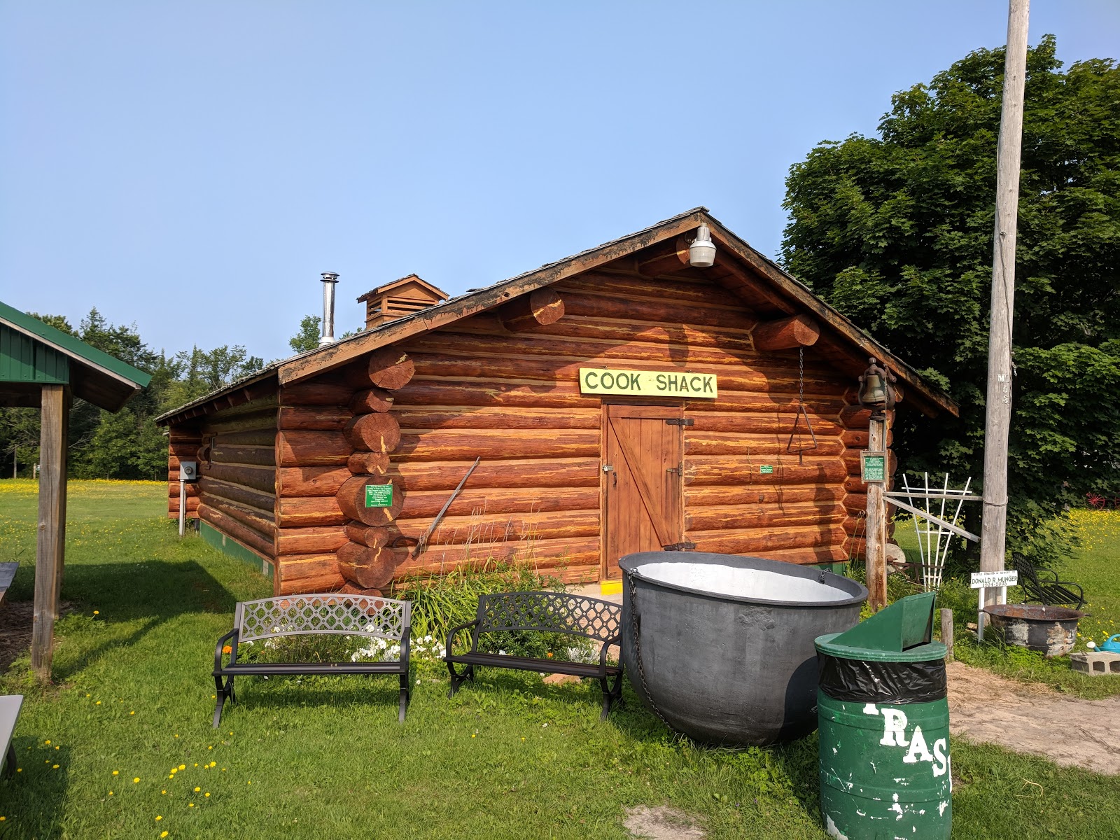 Tahquamenon Logging Museum