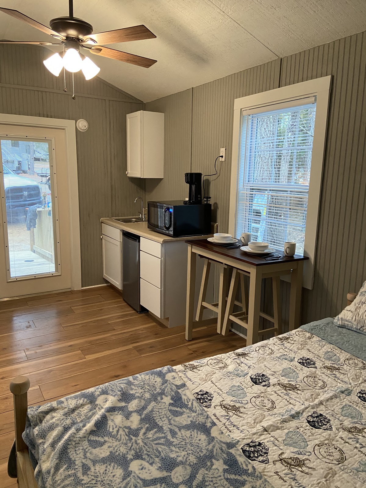 Livin On Wheels RV Park