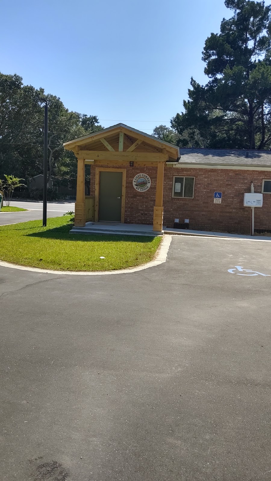 Cozy Corner RV Lodge - Ft. Walton Beach, FL