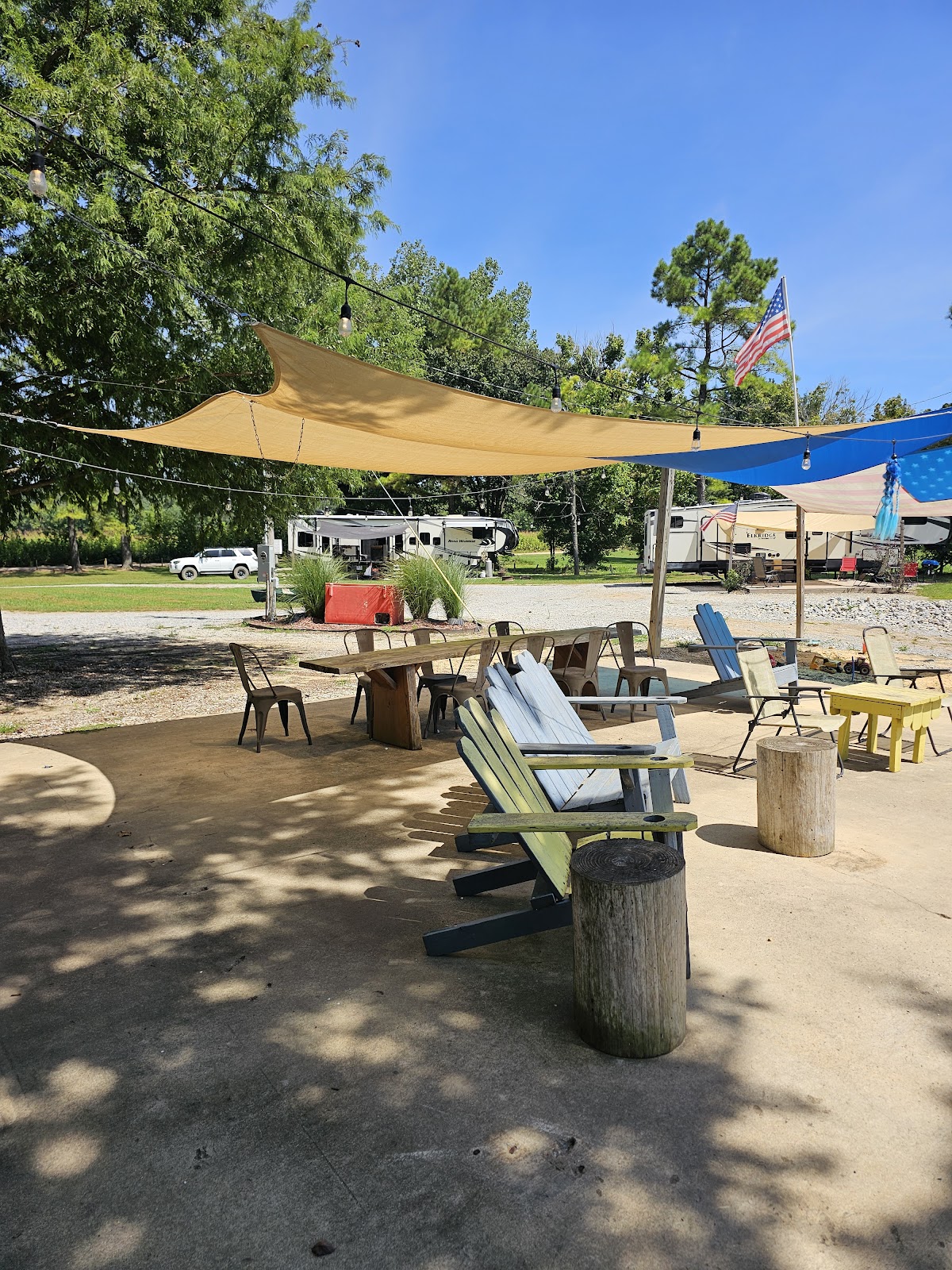 Trukees Canoe & Cabin Rental