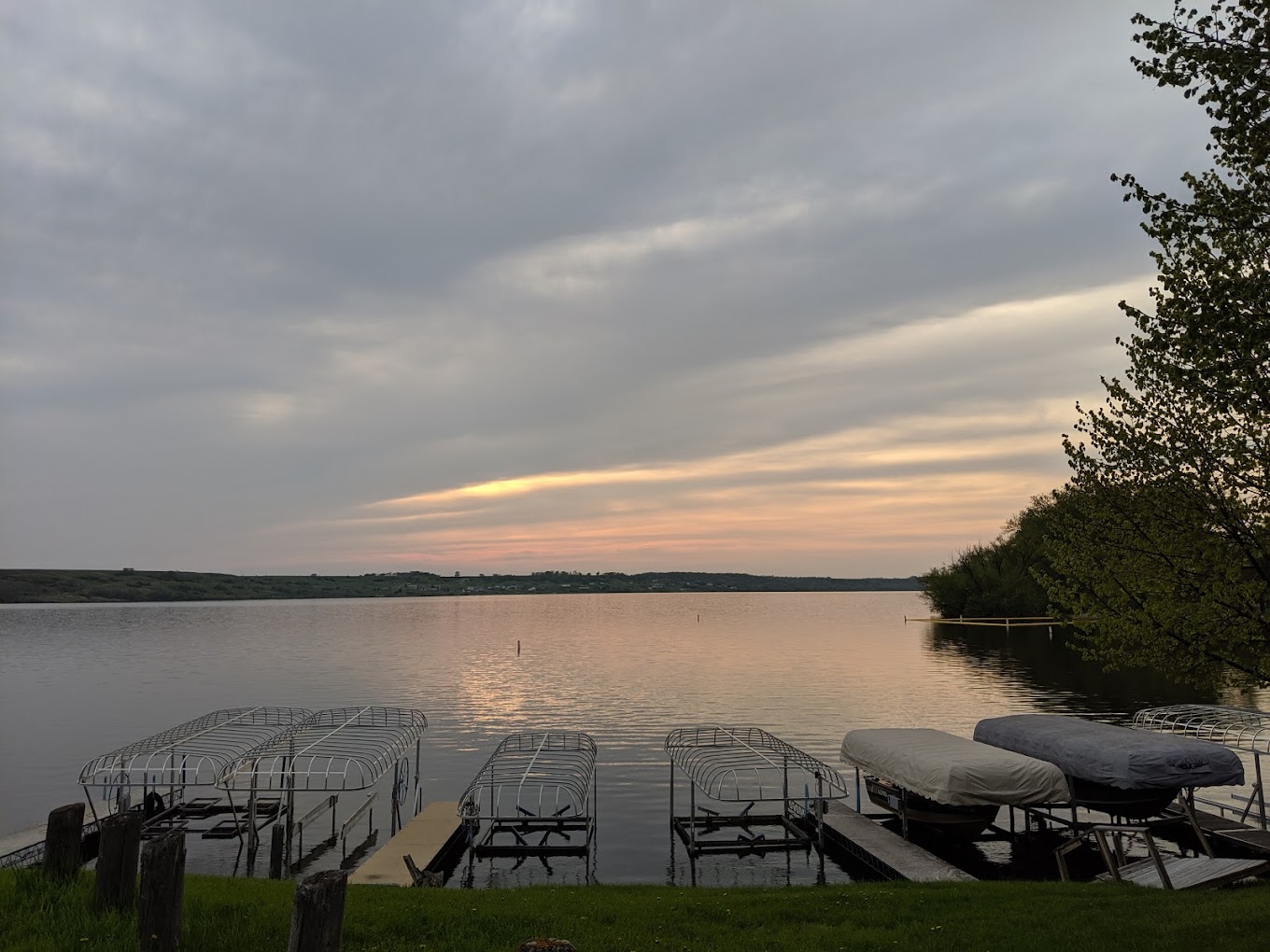 Eggerts Landing Camping