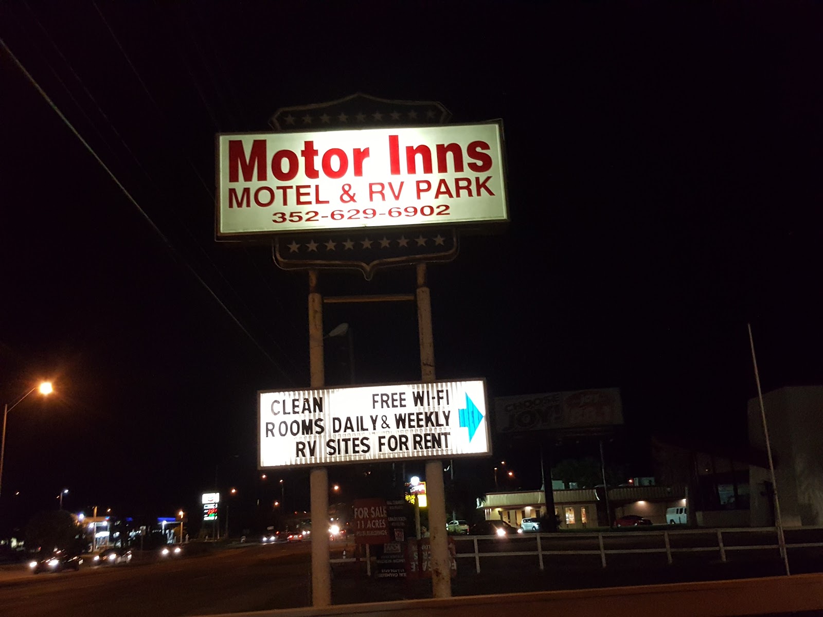 Motor Inns Motel and RV Resort