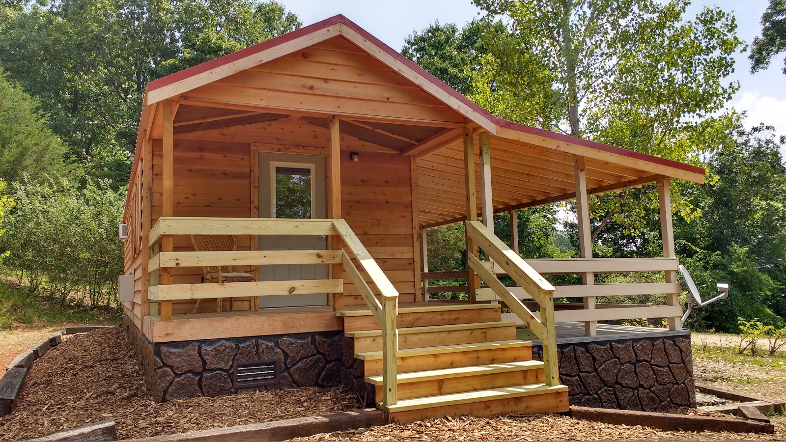 Eminence Cottages and Camp