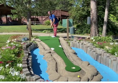 Dragon RV & Mini Golf