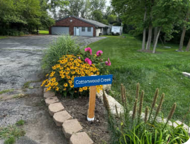 Bauer Broken Dreams Camping