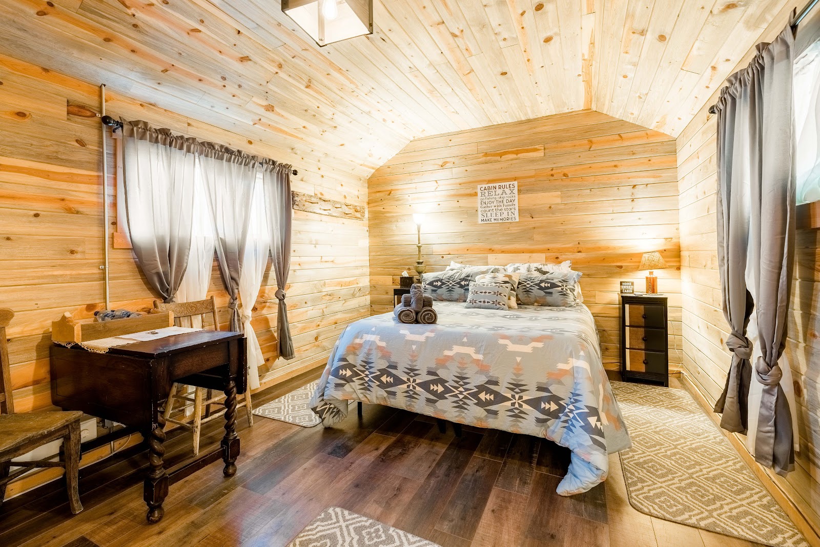 Cardwell Store & RV Park