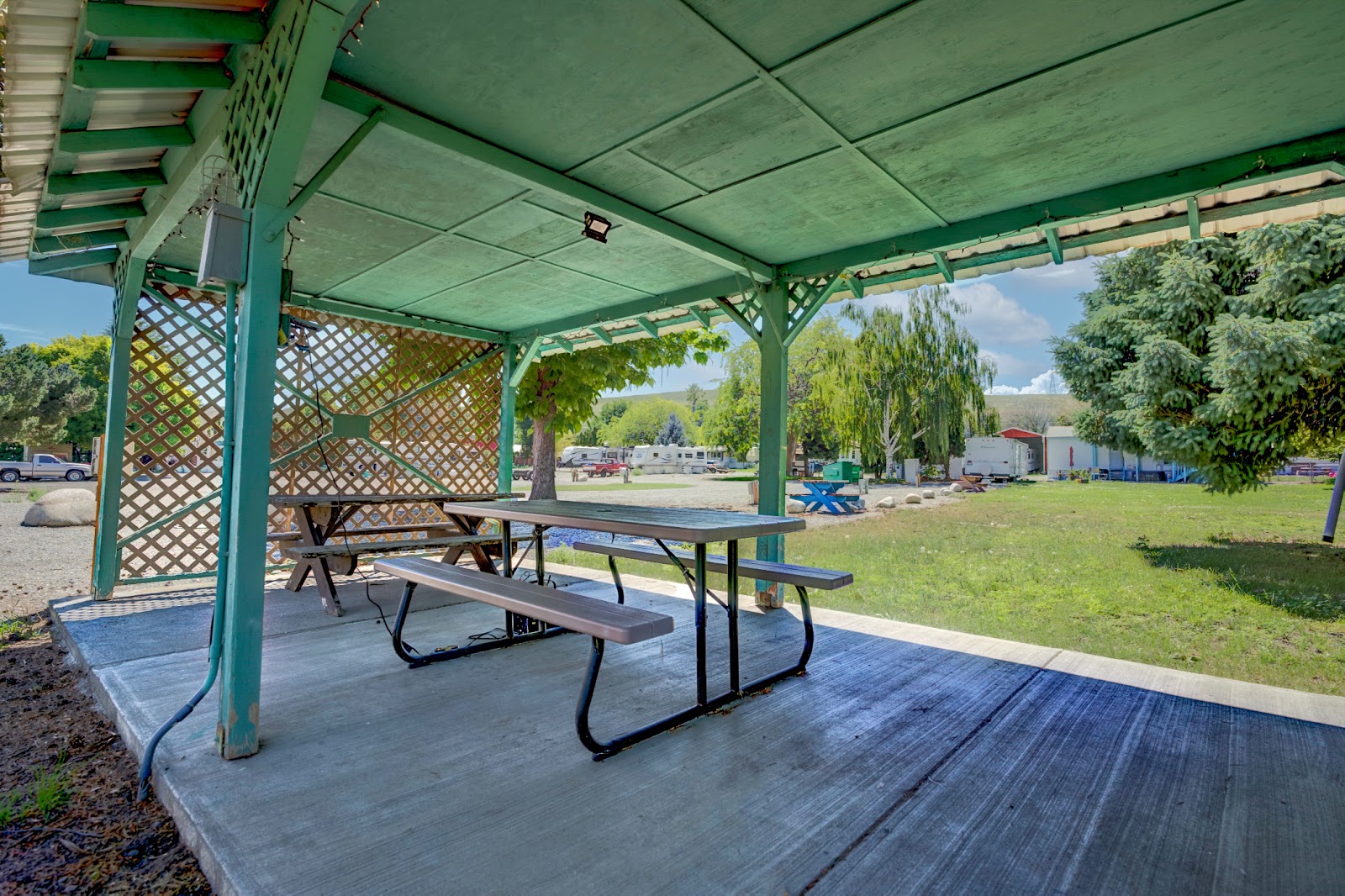 Margie's Riverside RV Park