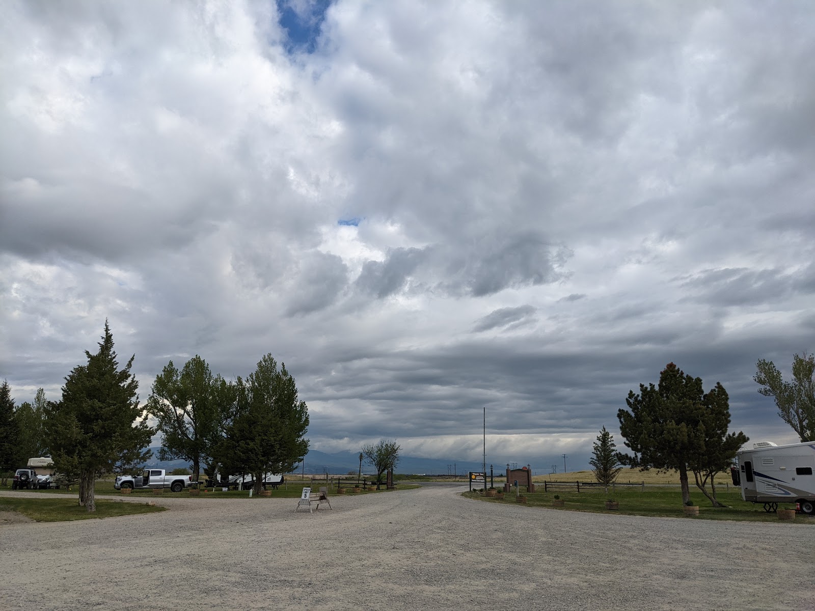 FAIRMONT RV PARK/COUNTRY STORE